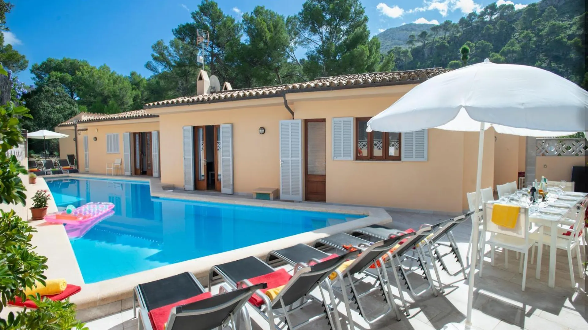 Owl Booking Villa Tonieta- 10 Min Walk To The Beach contacts